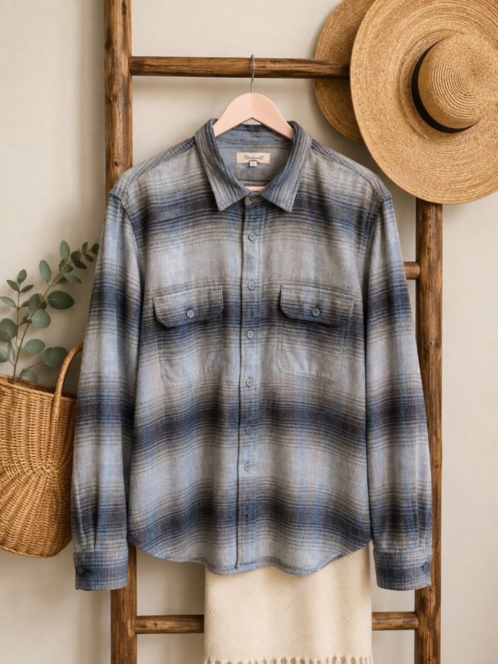 Madewell Men's XL Plaid Flannel Shirt Gray Blue Button Down Overshirt